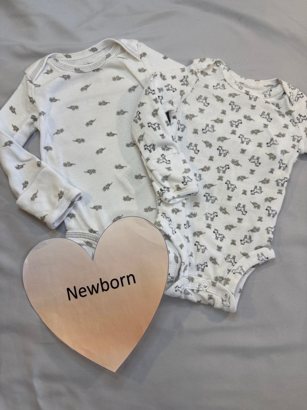 Carter’s - set of 2 Newborn Neutral Animal Print Long-Sleeve Onesie Bodysuits
